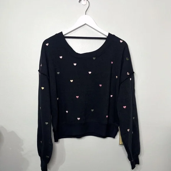 Embroidered Hearts Black Cropped Sweatshirt Pullover Nwt - Picture 3 of 7